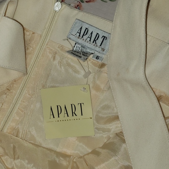 Apart Impressions Vintage Two Piece Formal Dress - Picture 5 of 8